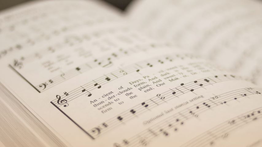 Tips to Memorize Foreign Song Lyrics Easily